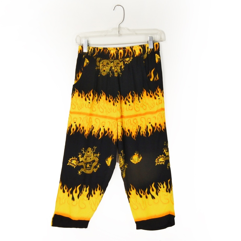 Vintage 90s Y2K Flames Dragon Fire Stretch High Waist Capri Pants